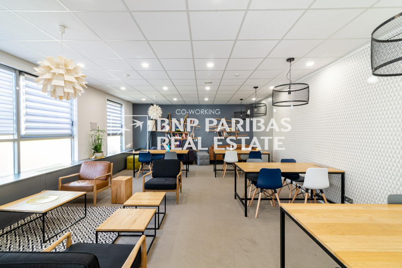 Bureau Rueil-Malmaison 2411m² Location bureau Rueil-Malmaison Hauts-de-Seine OLBUR2206355 2